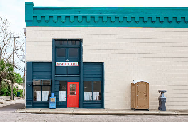 Best Portable bathroom rental  in Summit, IL